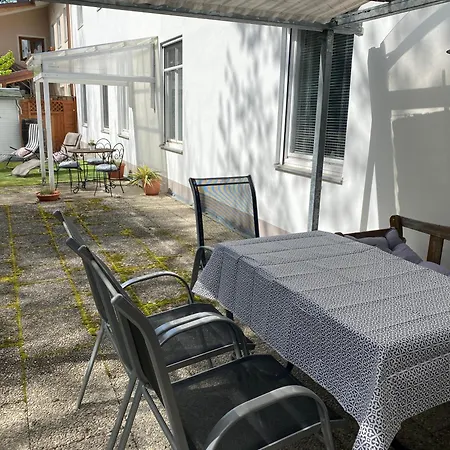 Am Franziskanergarten Apartman *
